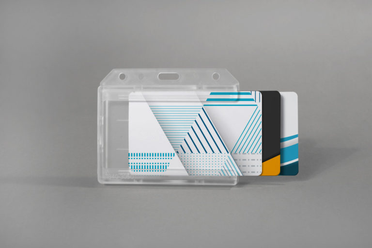 Multi – card rigid card holder (horizontal)