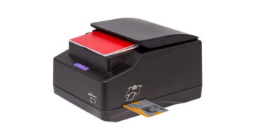 Strojno podprto avtomatično preverjanje pristnosti dokumentov