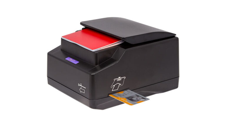 Strojno podprto avtomatično preverjanje pristnosti dokumentov