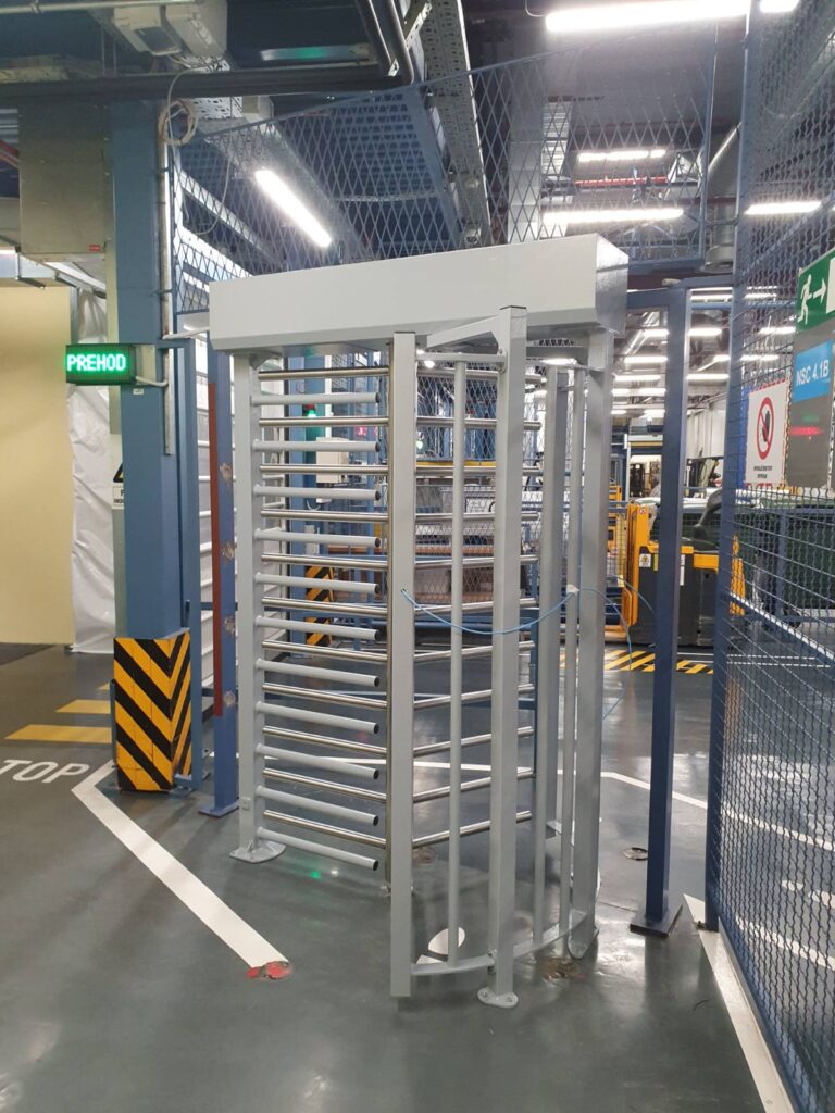 Visoka okretna vrata za organizacije ID Shop HR